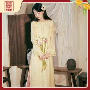 áo dài hoàng vân sắc vàng cổ điển